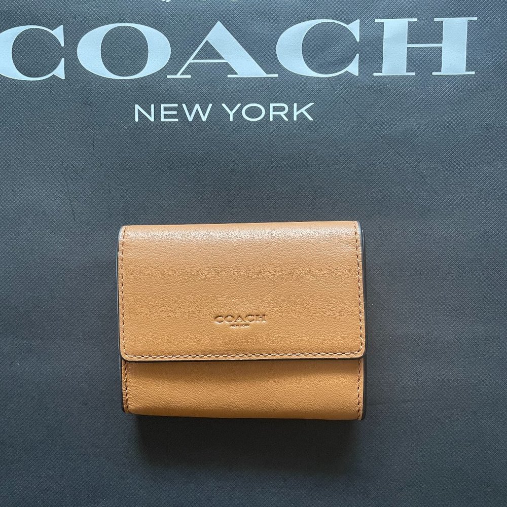 COACH C9528G Flap Card Case